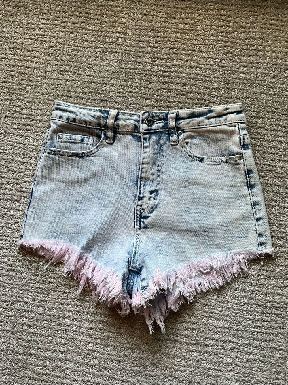 Almost Famous Light Wash Denim Shorts with Pink Frayed Hem